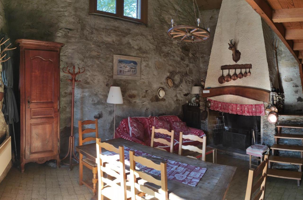 Grange Ancienne Amenagee Villa Rabat-les-Trois-Seigneurs Dış mekan fotoğraf